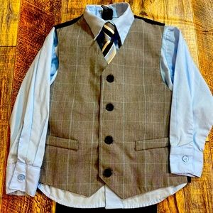 5T Boys 4pc Suit Set with Vest, Tie, Shirt and Pants
